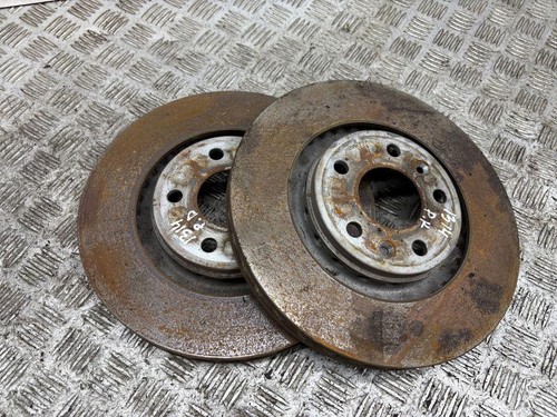 Renault megane tech front - e-tech,
